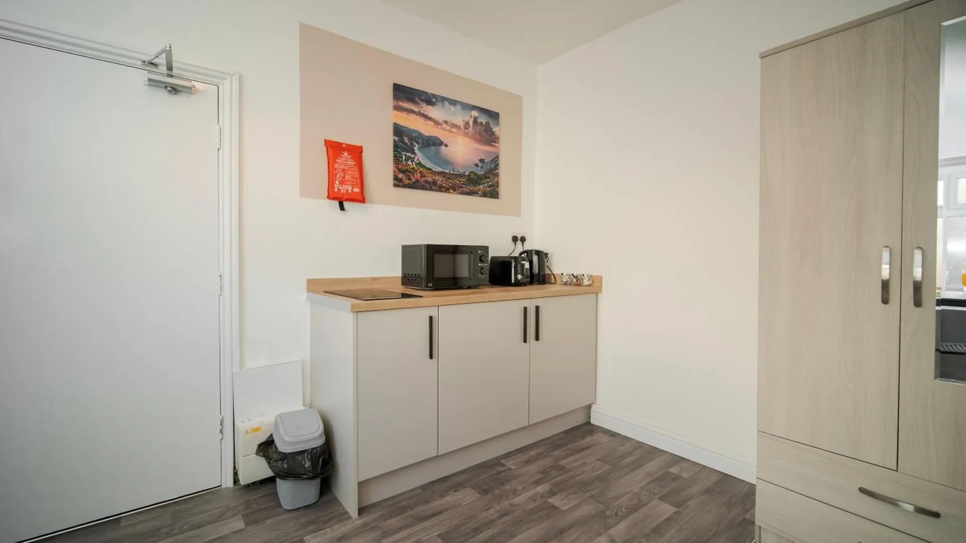 Yss The Church 2 Apartments Редкар