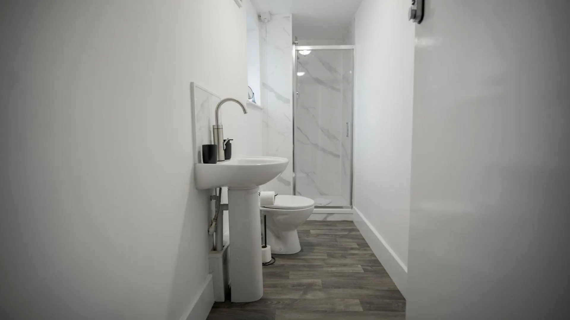 Yss The Church 2 Apartments Редкар