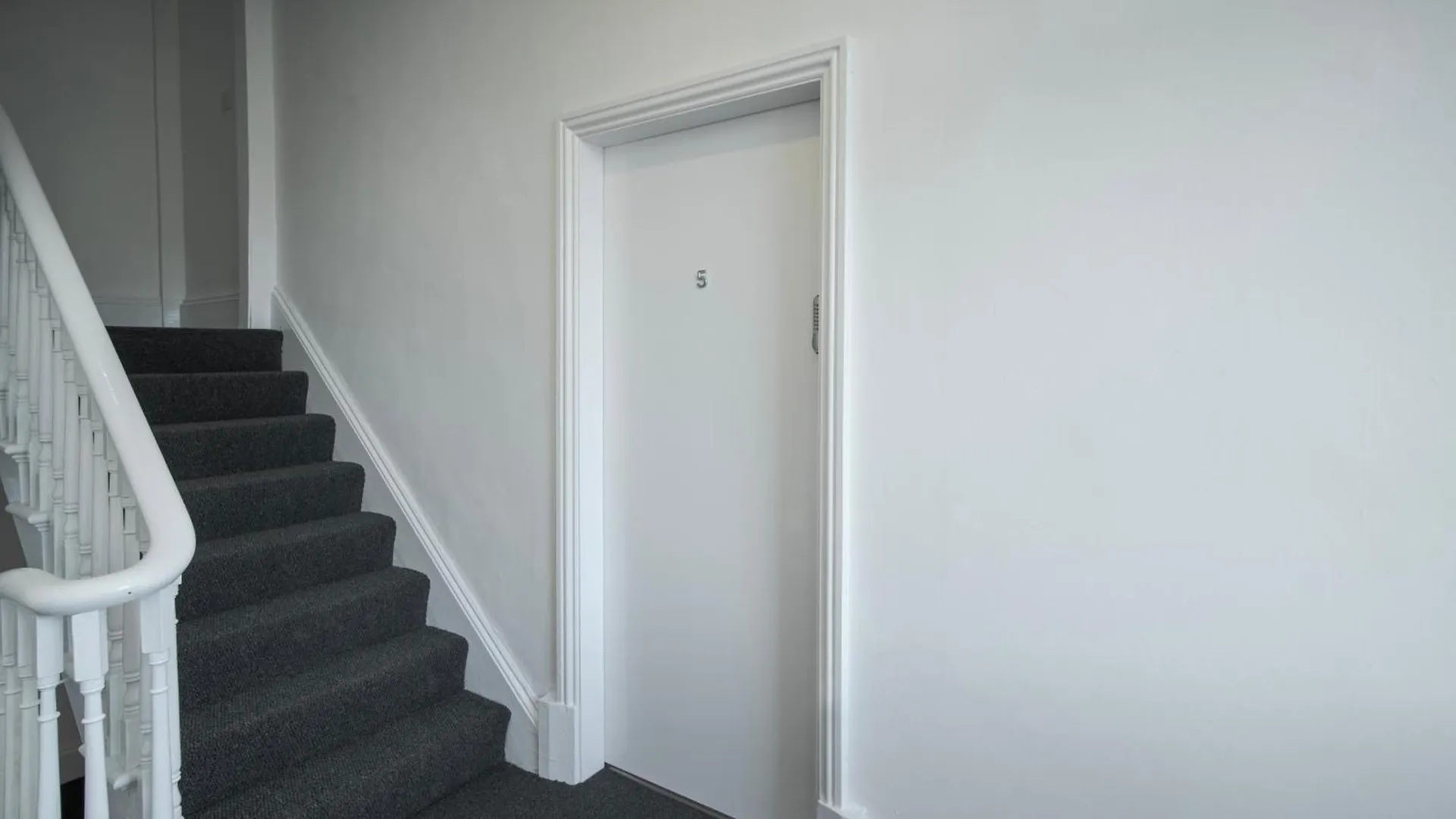 Yss The Church 2 Apartments Редкар 0*,  Великобритания