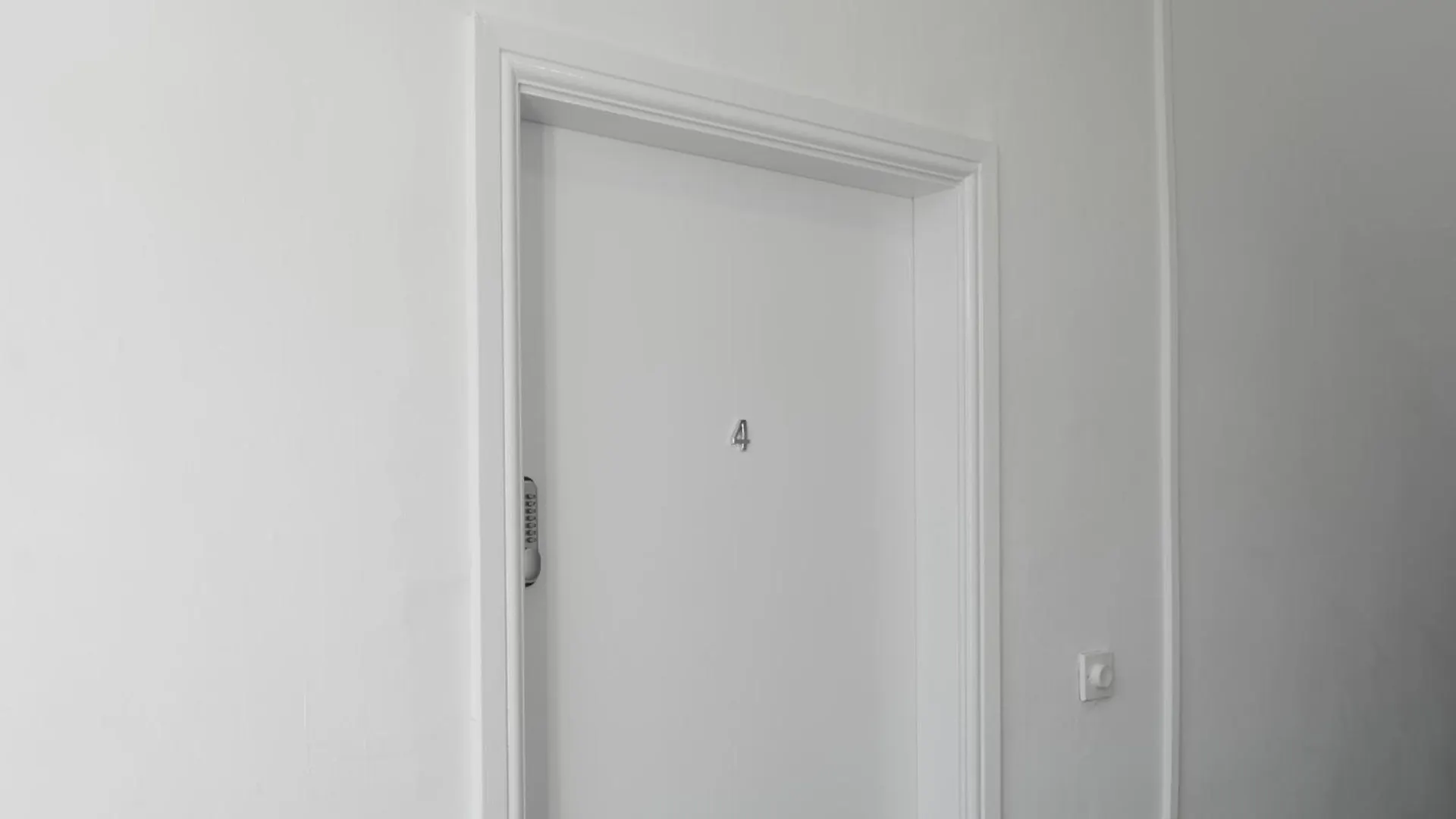 Yss The Church 2 Apartments Редкар