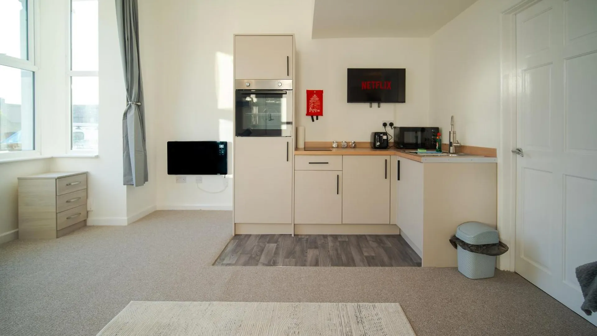 Yss The Church 2 Apartments Редкар 0*,  Великобритания